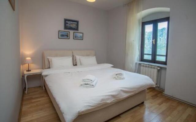 Apartments Saxo