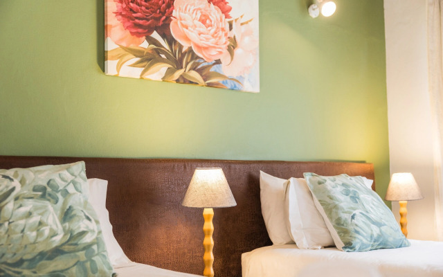 Rozendal Guest House
