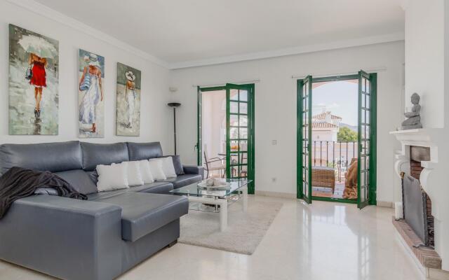 Penthouse with amazing views of the golf valley