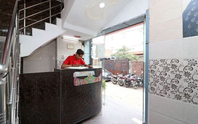 OYO 28331 Hotel Keshav-a Unit Of Ghaziabad Inn