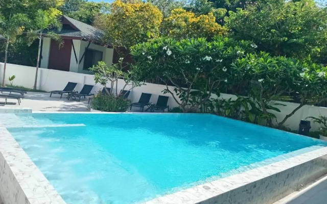 Phi Phi Tonsai Place