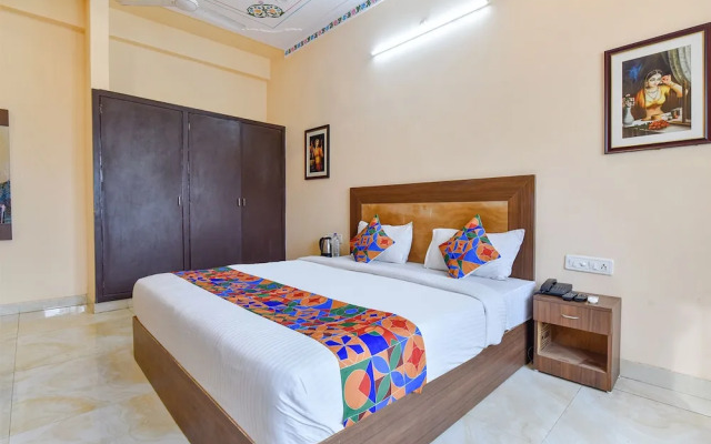 Fabhotel Prime Vallabh Villas