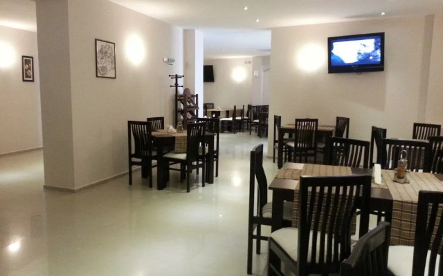 Menada Sunset II Kosharitsa