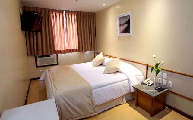 Mengo Palace Hotel