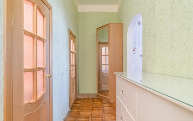 Apartments on Petrovskaya street 16/2