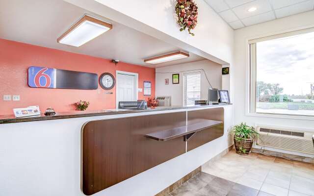 Motel 6-Colby, KS