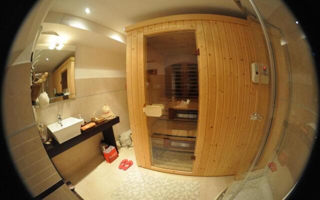 Private Wellness Apartment