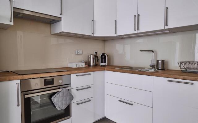 Prestige Apartaments 79
