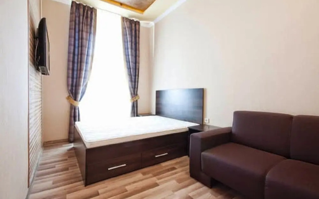 Apartment Krakivska 14