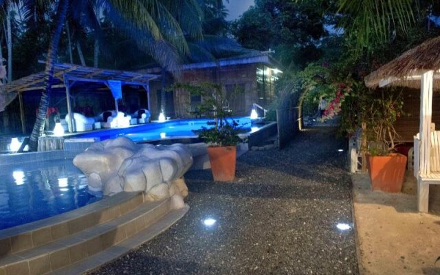 Island French Resort