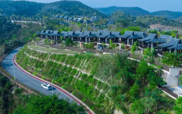 Phoenix Perches Reserve Villa