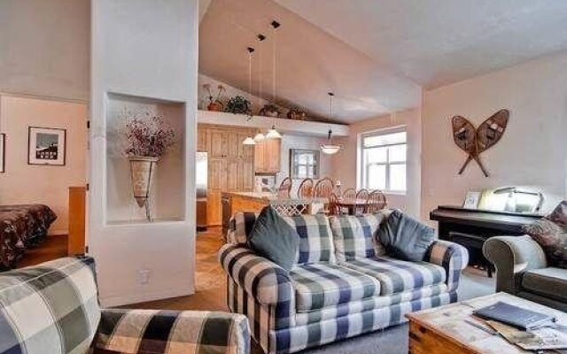 River Run Collection by Alpine Lodging