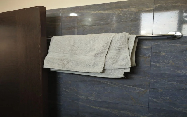 Oyo 24940 Mahadev Inn