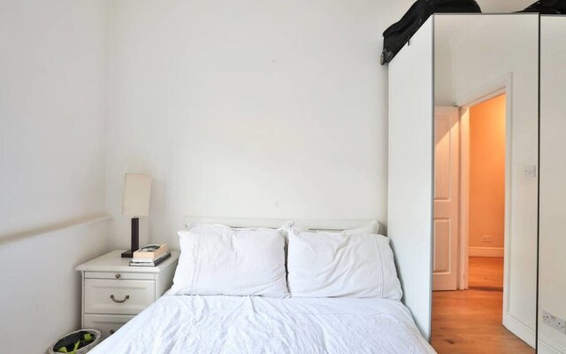 Perfect 2BR Apartment -near Liverpool Street!