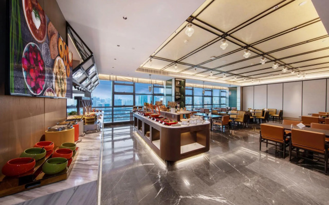 UrCove by HYATT Shenzhen Luohu