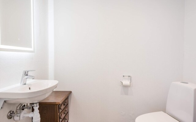 8 Person Holiday Home in Tarm