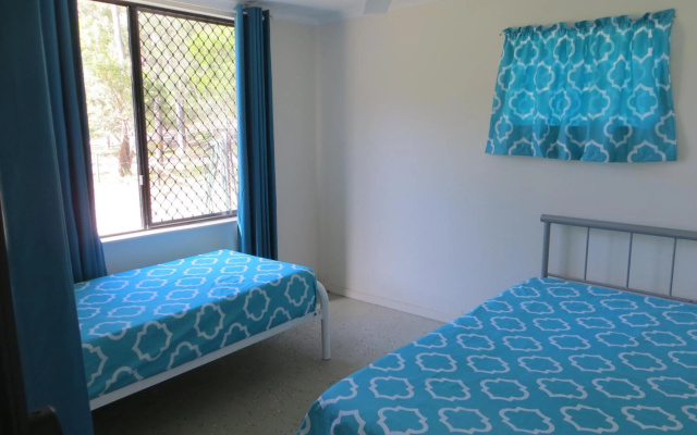 Fraser Forever Orchid Beach Fraser Island – Guest Rooms – Orchid Beach