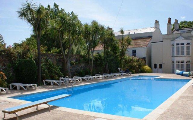 Grange Lodge Hotel