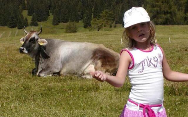 Agriturismo Apartments Tuene