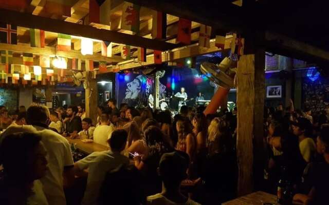 Sama - Sama Bungalow