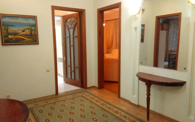 Апартаменты «Лакшми клубный апартамент с 3 спальнями»