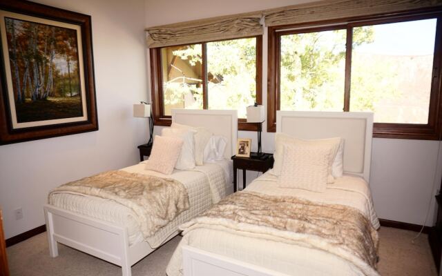 Woodrun V Town House