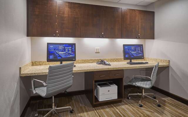 Hampton Inn & Suites Roseburg