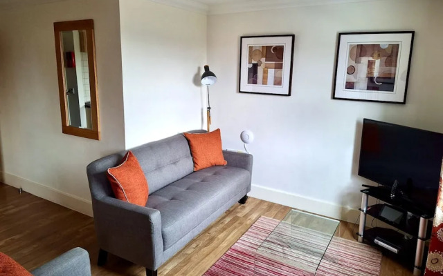 Your Space Apartments - Manor House