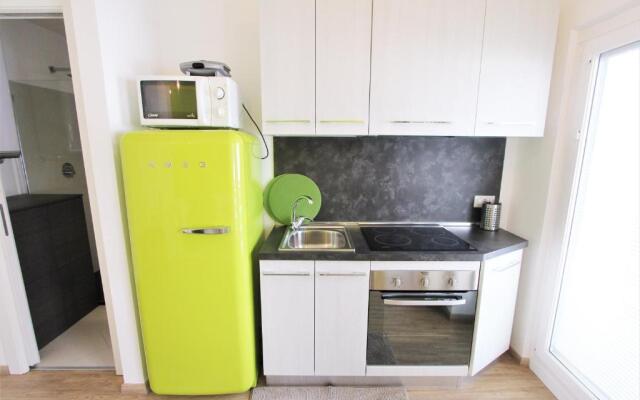 Hostdomus - Green Tech Apartment