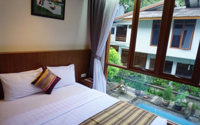 Lotus Art & Garden Hotel