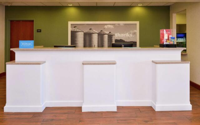 Hampton Inn & Suites Wilmington