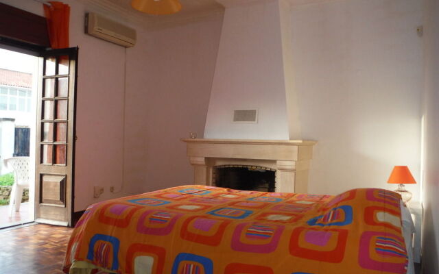 Help Yourself Hostels - Carcavelos