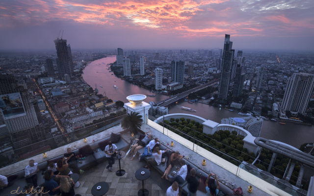 Отель Tower Club at lebua