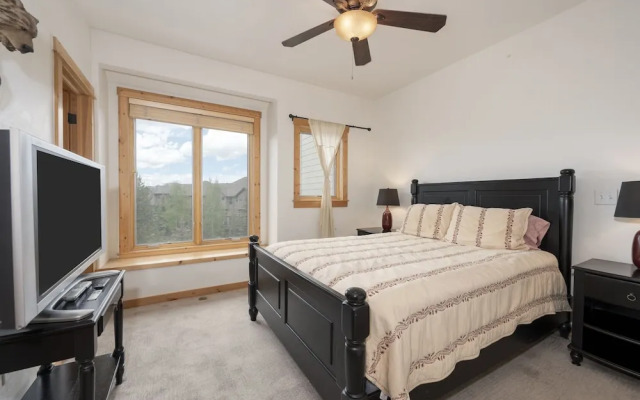 Willows Way 106 3 Bedroom Townhouse by RedAwning