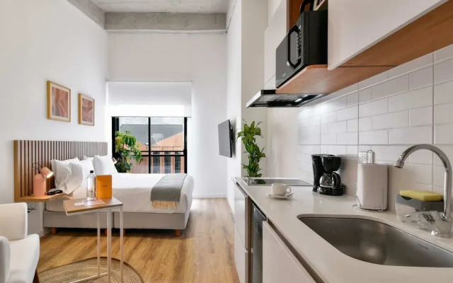 w Amazing Loft w Balcony in Chapinero