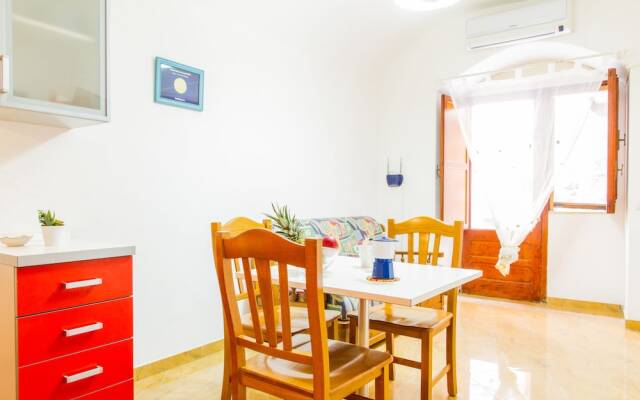 Gaia Apartment