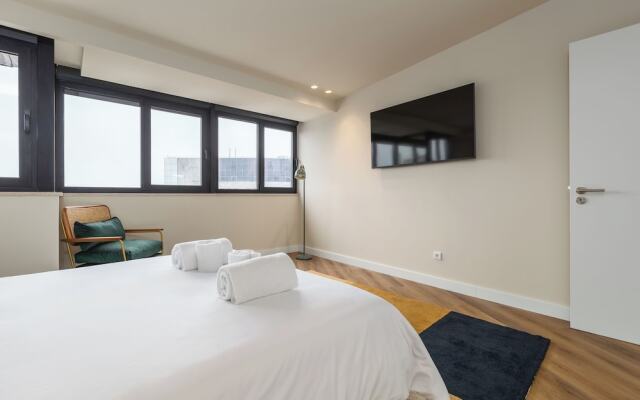 Aspasios Bonjardim Apartments