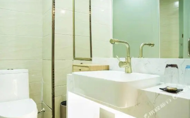 Baoding Jianhua Hotel