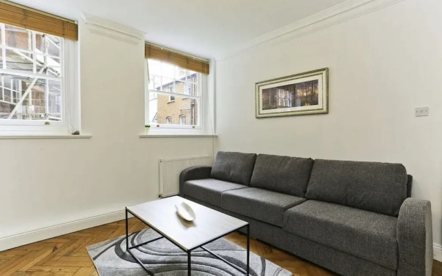 Platinum Apartments in Farringdon 9980