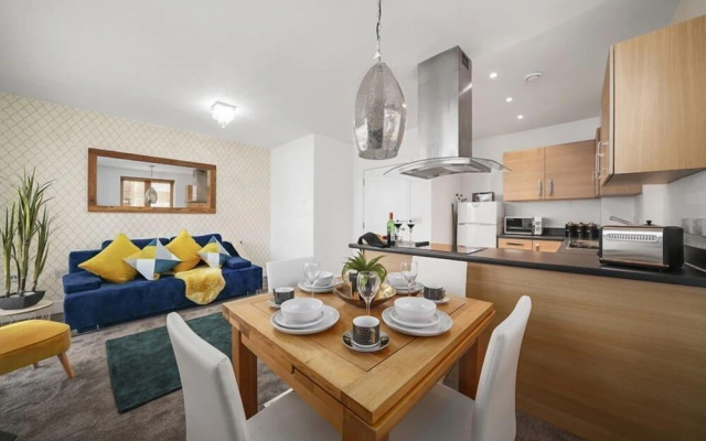 Gorgeous Canterbury Apartment