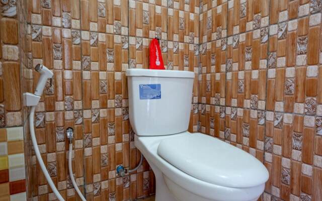 RedDoorz near Betoambari Airport Bau Bau