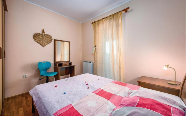 Nice Apartment in Rovinj With 3 Bedrooms and Internet