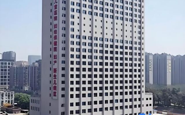 Hua Zhong Hotel