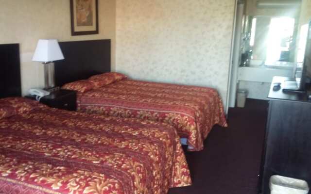 Deerfield Inn & Suites