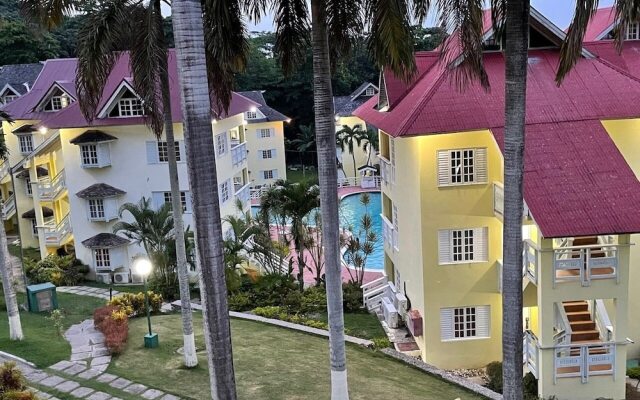 Mystic Ridge Resort Apt 57