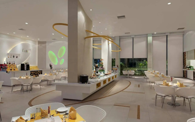 Hotel Kohinoor Elite near BKC