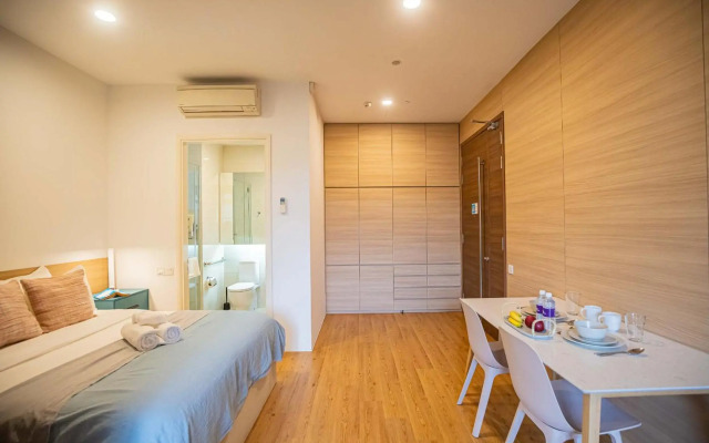 Thanksgiving Serviced Residence