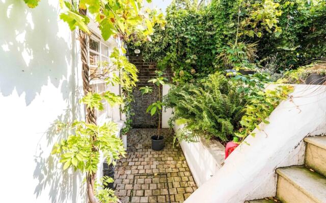Charming 2 Bedroom Apartment in Kentish Town