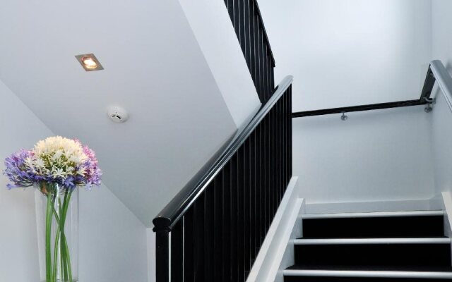 Black Swan Lakeside Boutique Hotel