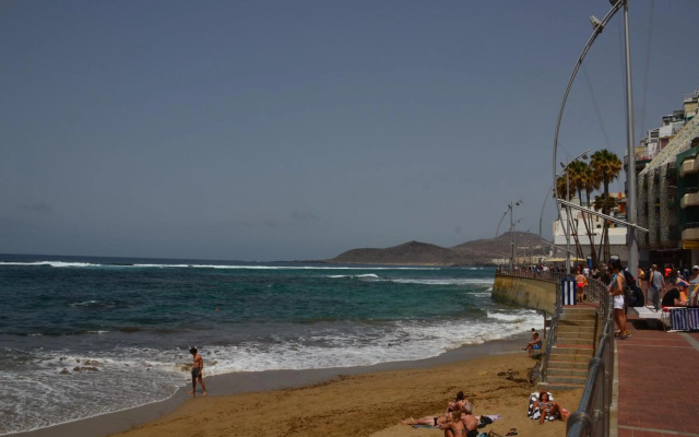 The blue house las Canteras